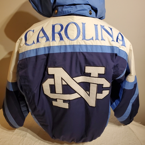 🚨🚨SOLD🚨🚨Rare 90's Nutmeg North Carolina Tar Heels Spellout - Picture 7 of 11